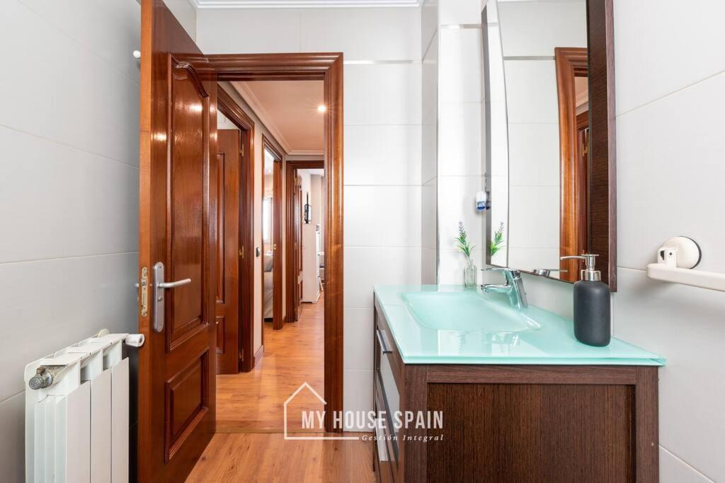 Myhousespain - Piso En Cimadevilla Junto Al Mar Хихон Екстериор снимка